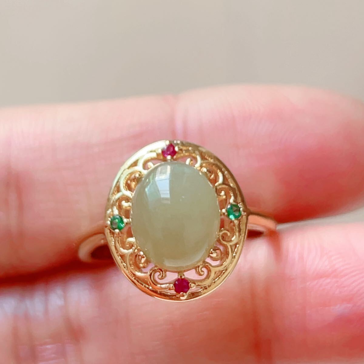 ◇和田玉◇リング◇翡翠・ヒスイ◇フリーサイズ◇天然石◇パワーストーン◇巾着袋つき◇プレゼントにも041R102810_画像3