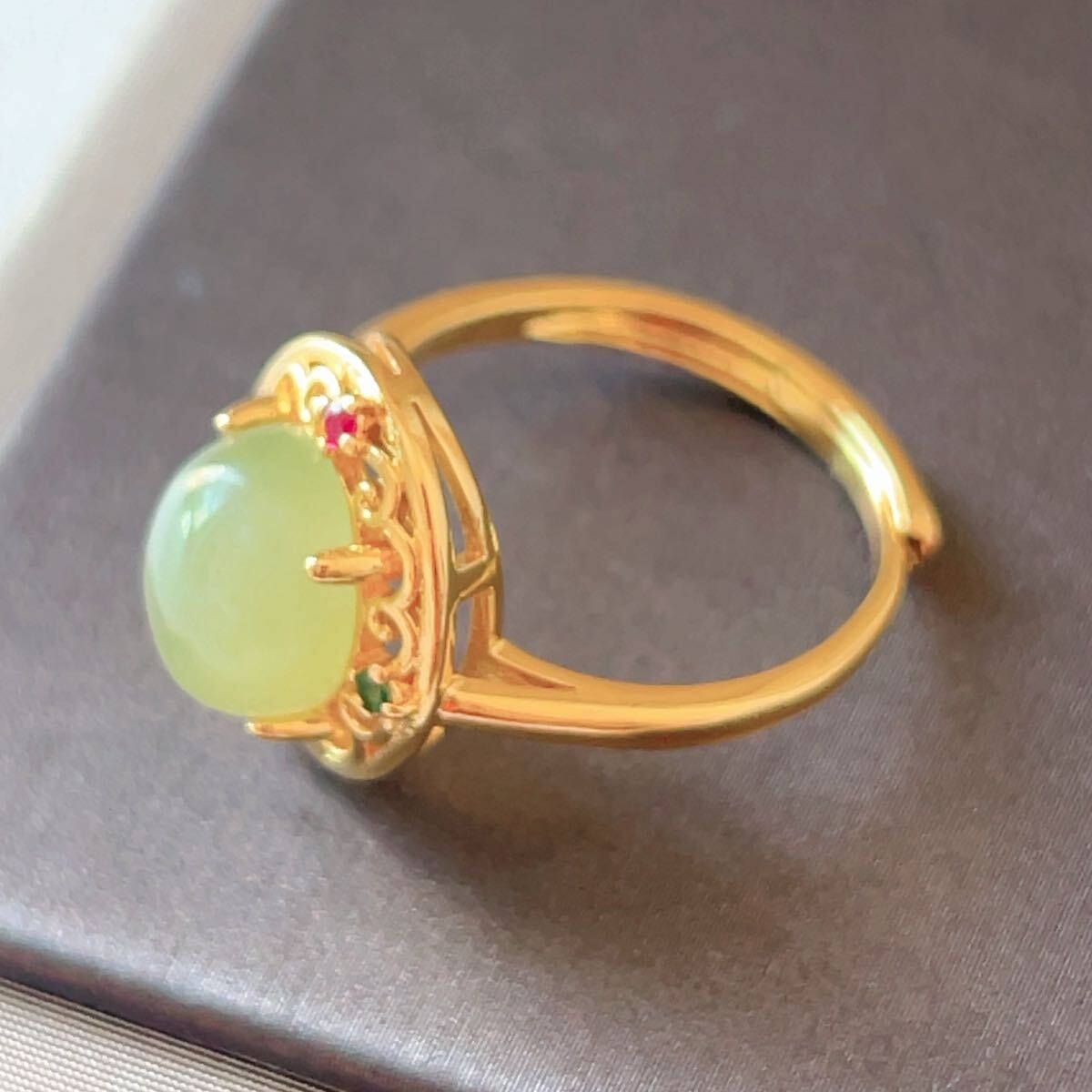 ◇和田玉◇リング◇翡翠・ヒスイ◇フリーサイズ◇天然石◇パワーストーン◇巾着袋つき◇プレゼントにも041R102810_画像5