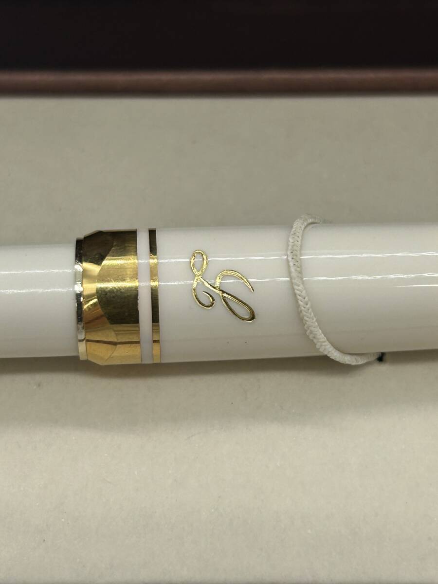 H269☆ PILOT パイロット ペン先14K 585 14金 万年筆 筆記用具 文房具 オフホワイト系 箱付き 当時物 コレクション インク4本セット_画像6