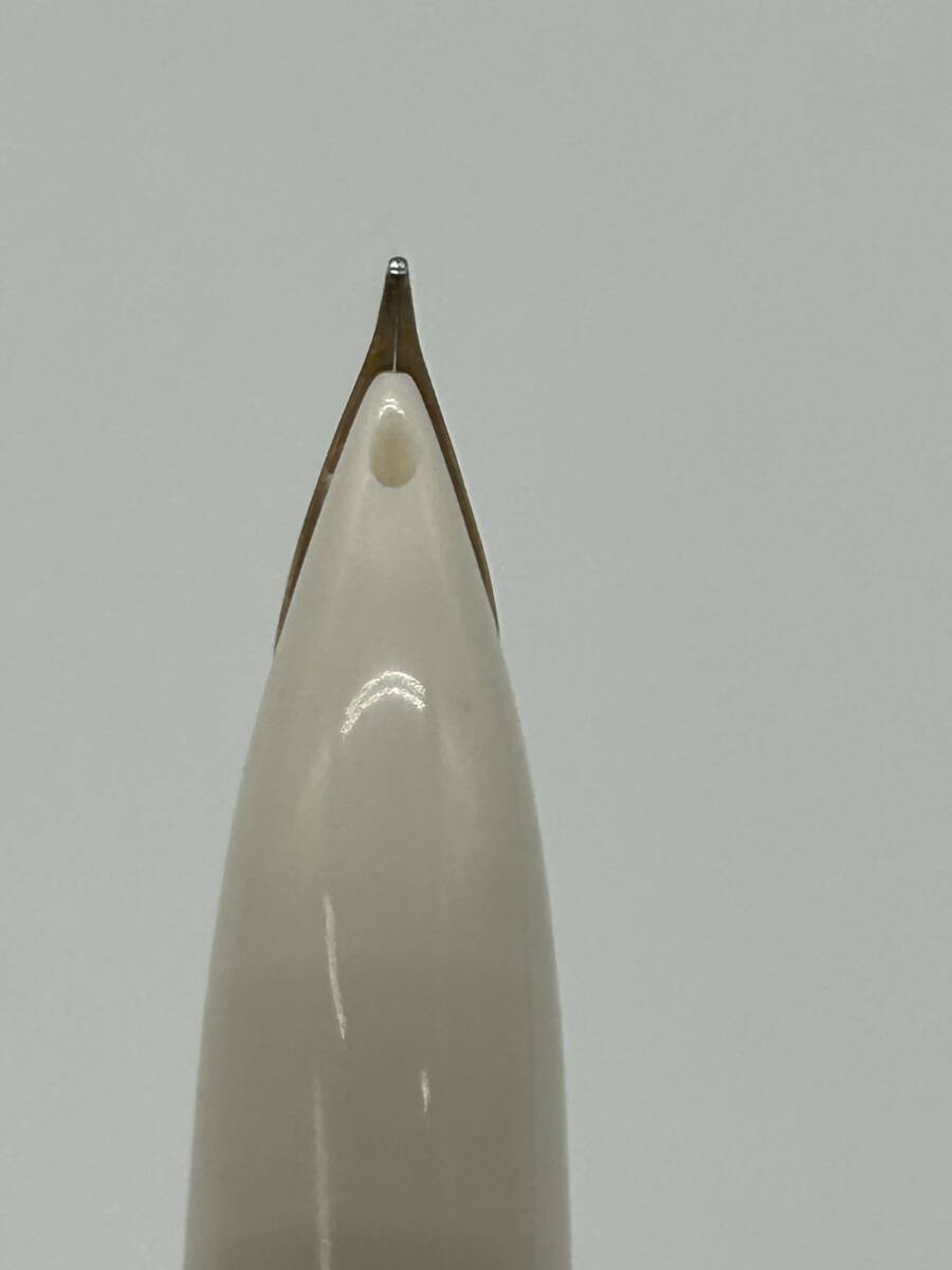 H269☆ PILOT パイロット ペン先14K 585 14金 万年筆 筆記用具 文房具 オフホワイト系 箱付き 当時物 コレクション インク4本セット_画像3