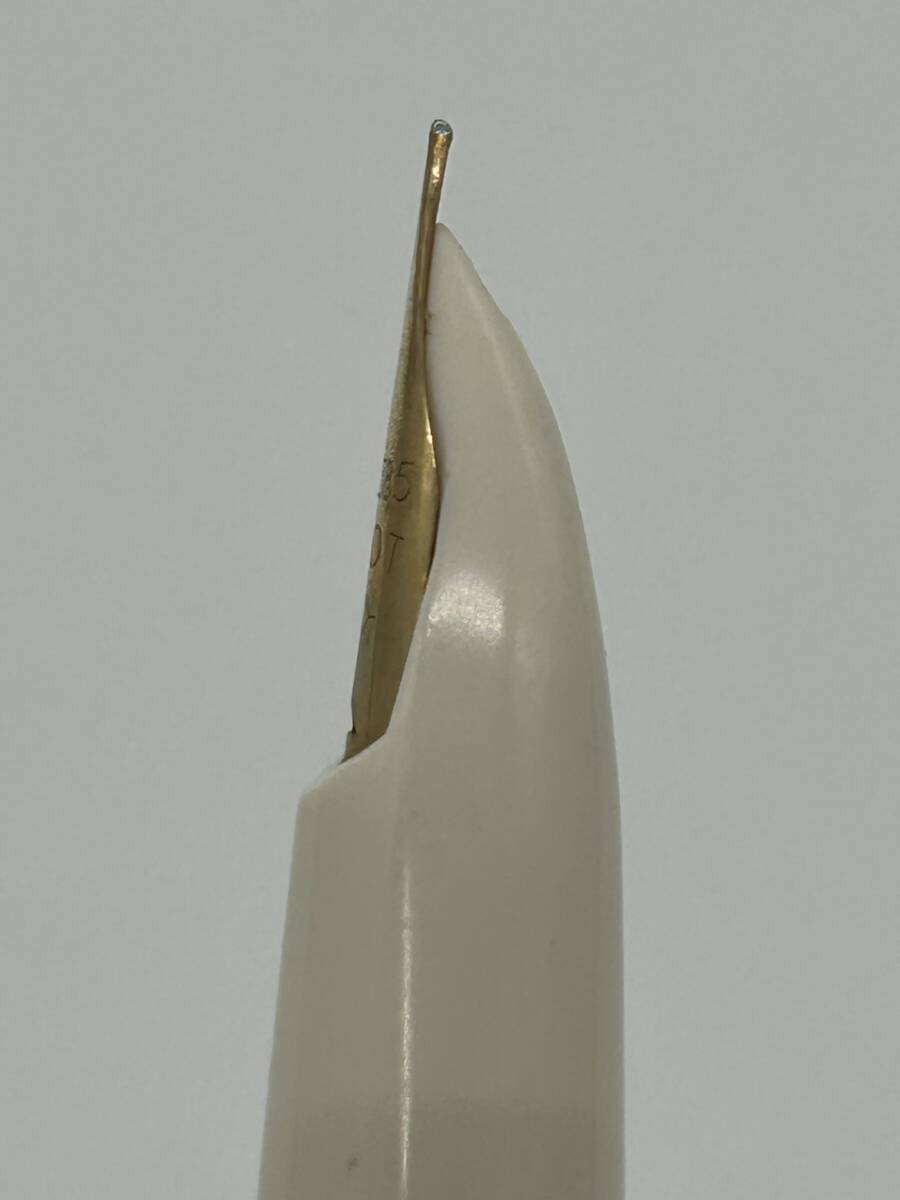 H269☆ PILOT パイロット ペン先14K 585 14金 万年筆 筆記用具 文房具 オフホワイト系 箱付き 当時物 コレクション インク4本セット_画像5