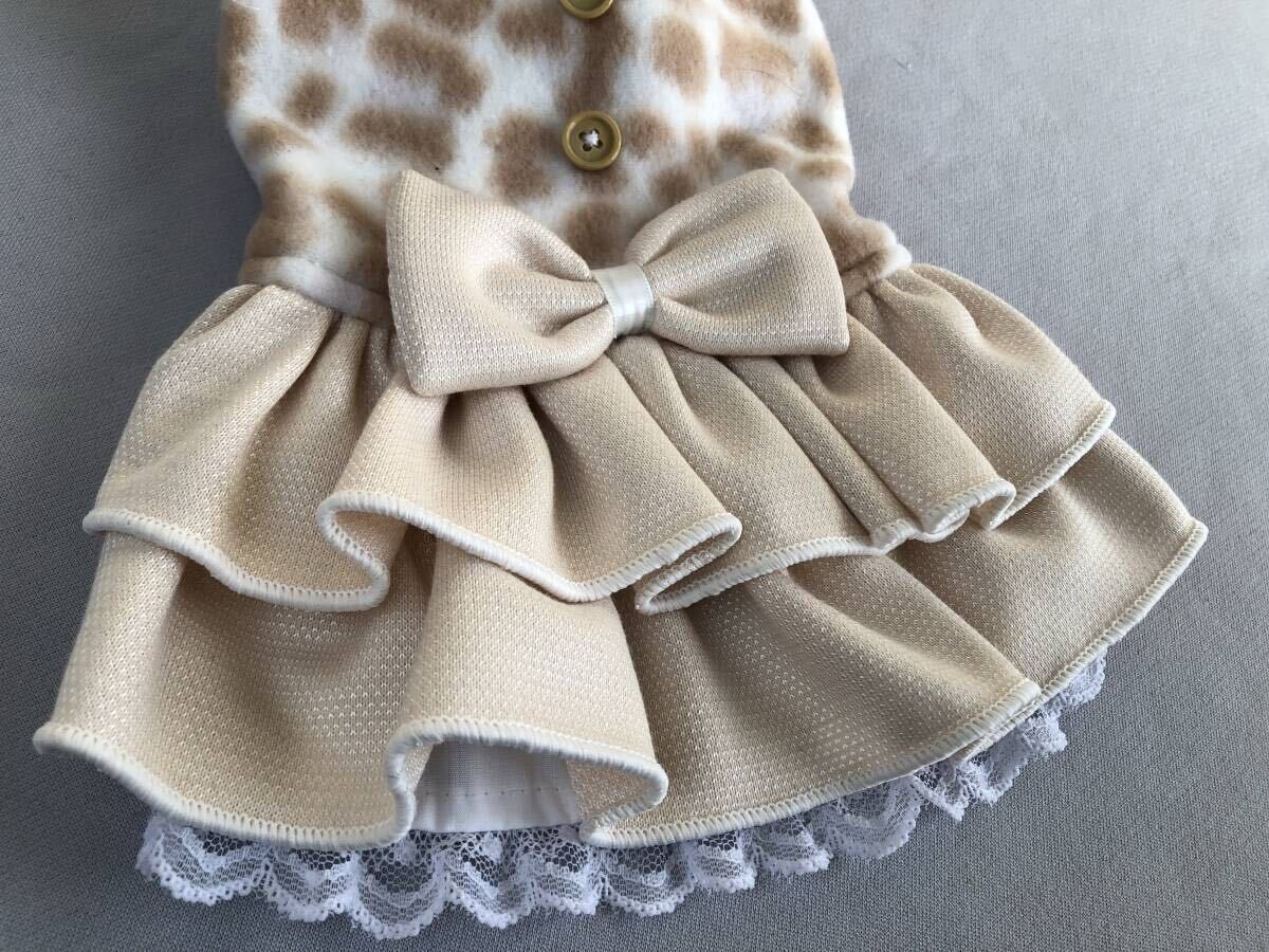 ◇胴30◇ヒョウ柄フリース◇ベージュニットフリルスカートワンピ_画像4