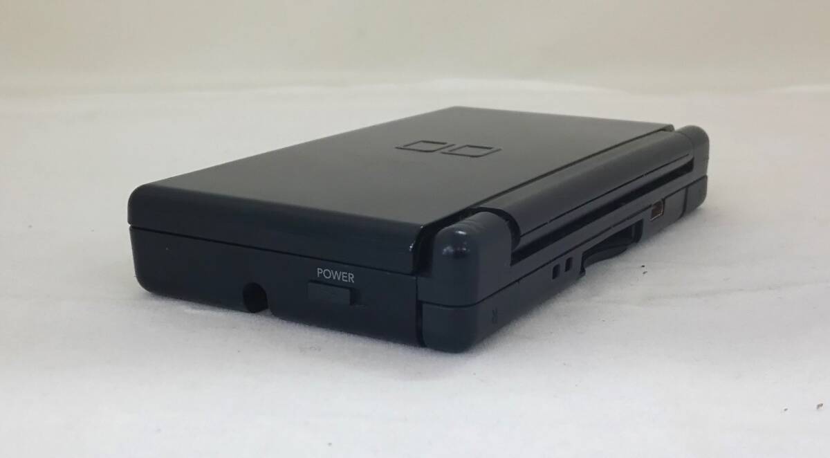 【丸-2387】(KH)Nintendo DS Lite ニンテンドー DS ライト 本体のみ/破損箇所あり/付属品欠品/通電のみ確認済/ブラック/ジャンク品(IT)_画像6