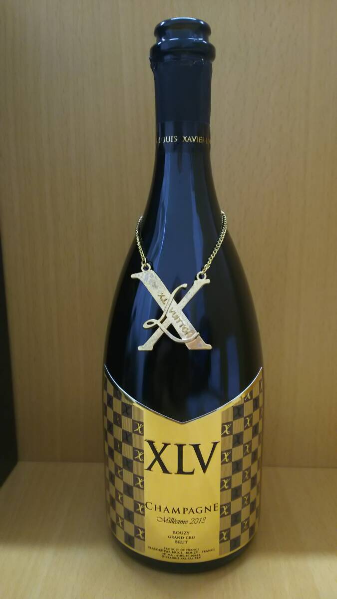 【菊水-623】(E)ザヴィエ?ルイ?ヴィトン/XLV/シャンパン/空き瓶/空き箱（yu）