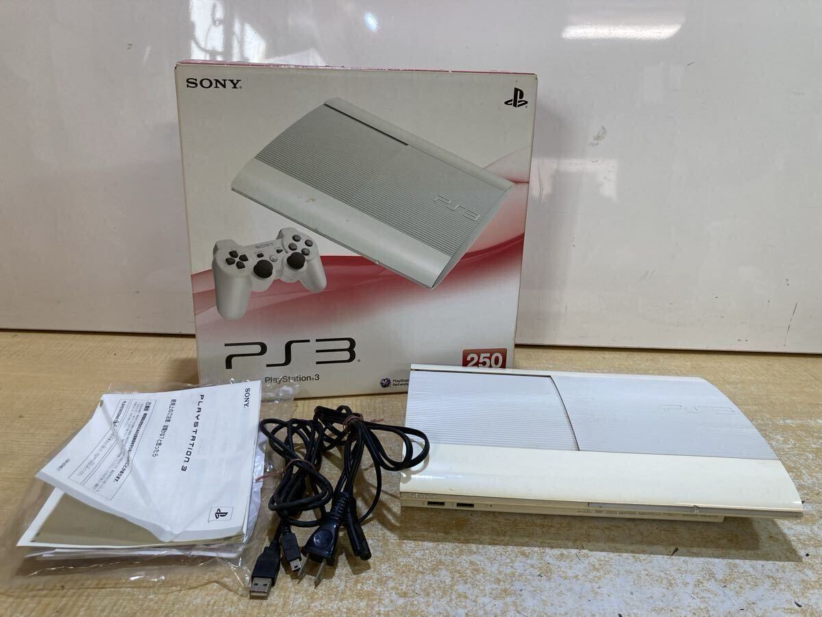 ● SONY ソニー PlayStation3 プレイステーション3 PS3 CECH-4000B ホワイト 付属品付き 動作確認済 初期化済の画像1