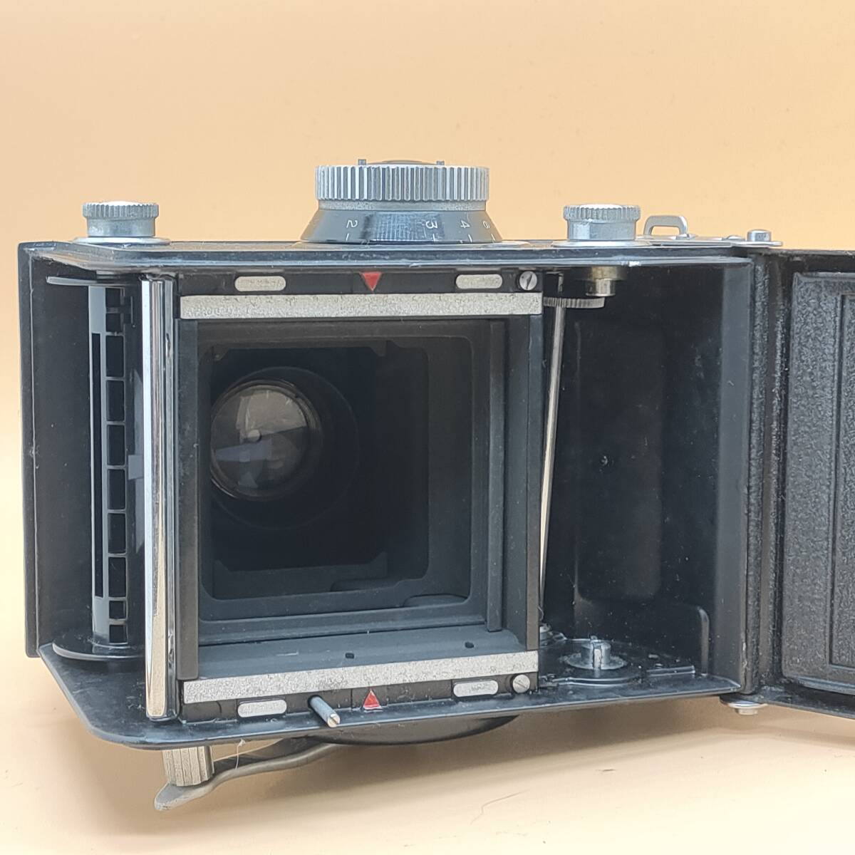 【シャッターきれました】ヤシカマット Yashica Mat Lumaxar 80mm f3.5 クランク巻上げ 二眼レフ 中判 フィルム カメラ_画像6