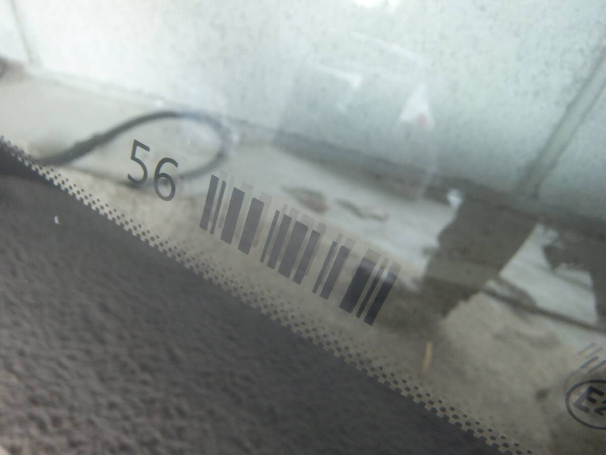 (プジョー 208　GT P21HN05)　純正 フロントガラス_画像4