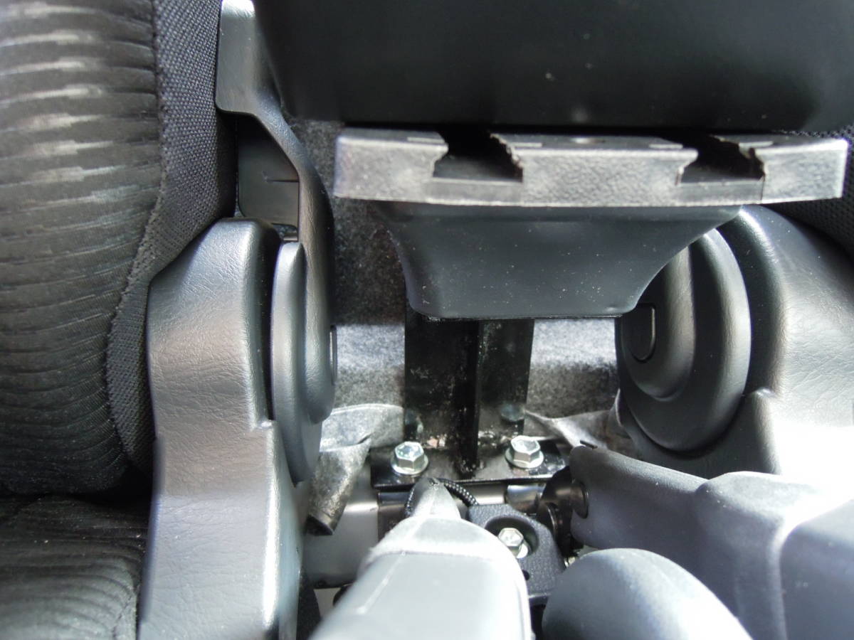 汎用アームレスト用ハイゼットジャンボ専用ブラケット 500 510 前期、後期 ブラケットとアームレストのセット品の販売です。10/27_画像8