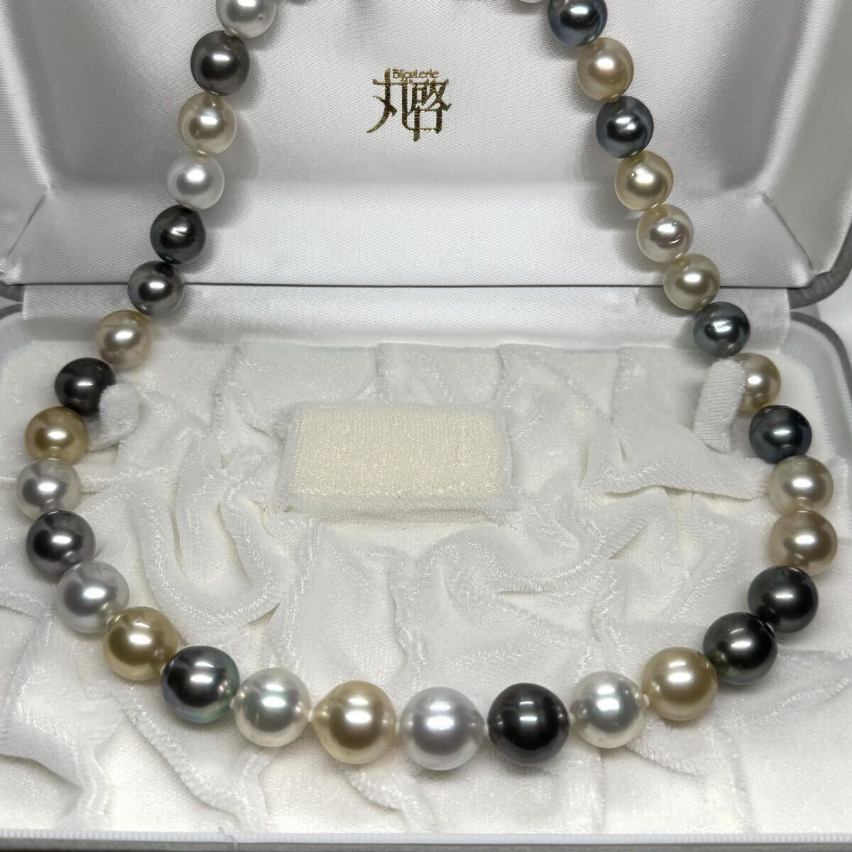 【テリ最強】 白蝶真珠 黒蝶真珠 マルチカラー ネックレス シルバー ビーンズ金具 約10〜13mm 81.8g 本真珠 パール pearl necklace 南洋_画像4