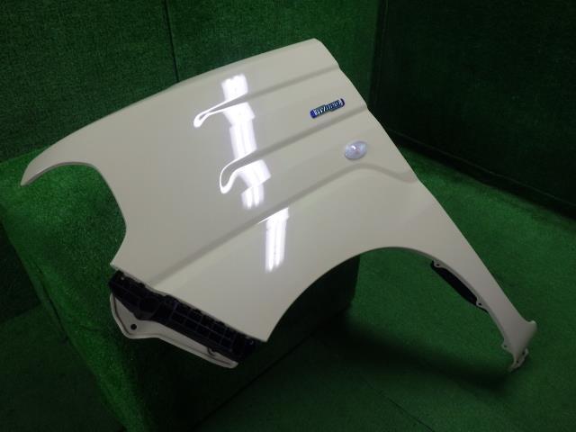 スペーシア 5AA-MK94S 左Fフェンダー ZVG ベージュ 57711-53U00 9137_画像2