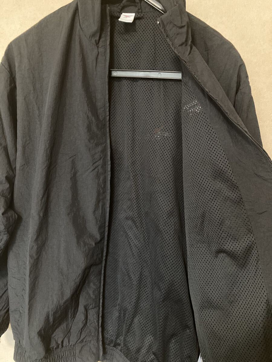 ナイロンジャケット ブラック　リーボック_画像6