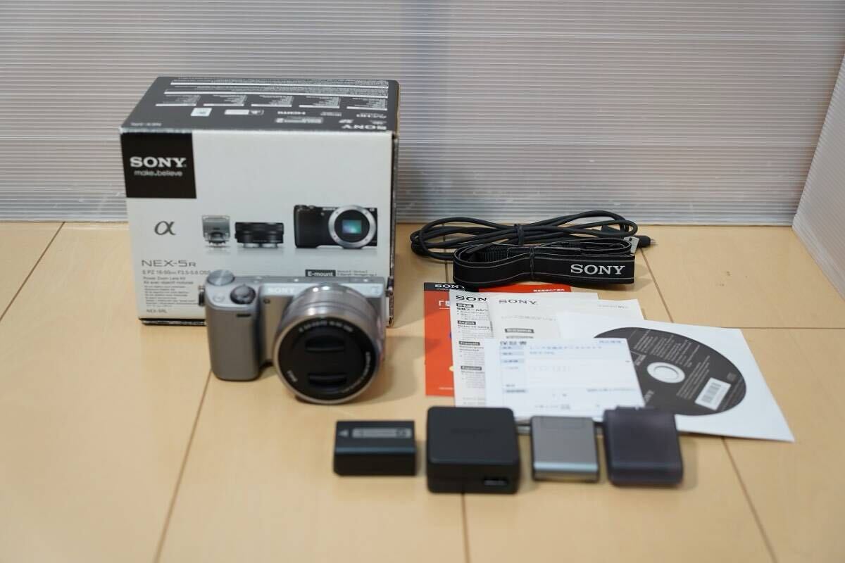 Sony NEX-5RL ミラーレスカメラ 美品 シルバー 撮影枚数少ない！ Sony NEX-5RL ミラーレスカメラ 美品 シルバー 撮影枚数少ない！ SONY