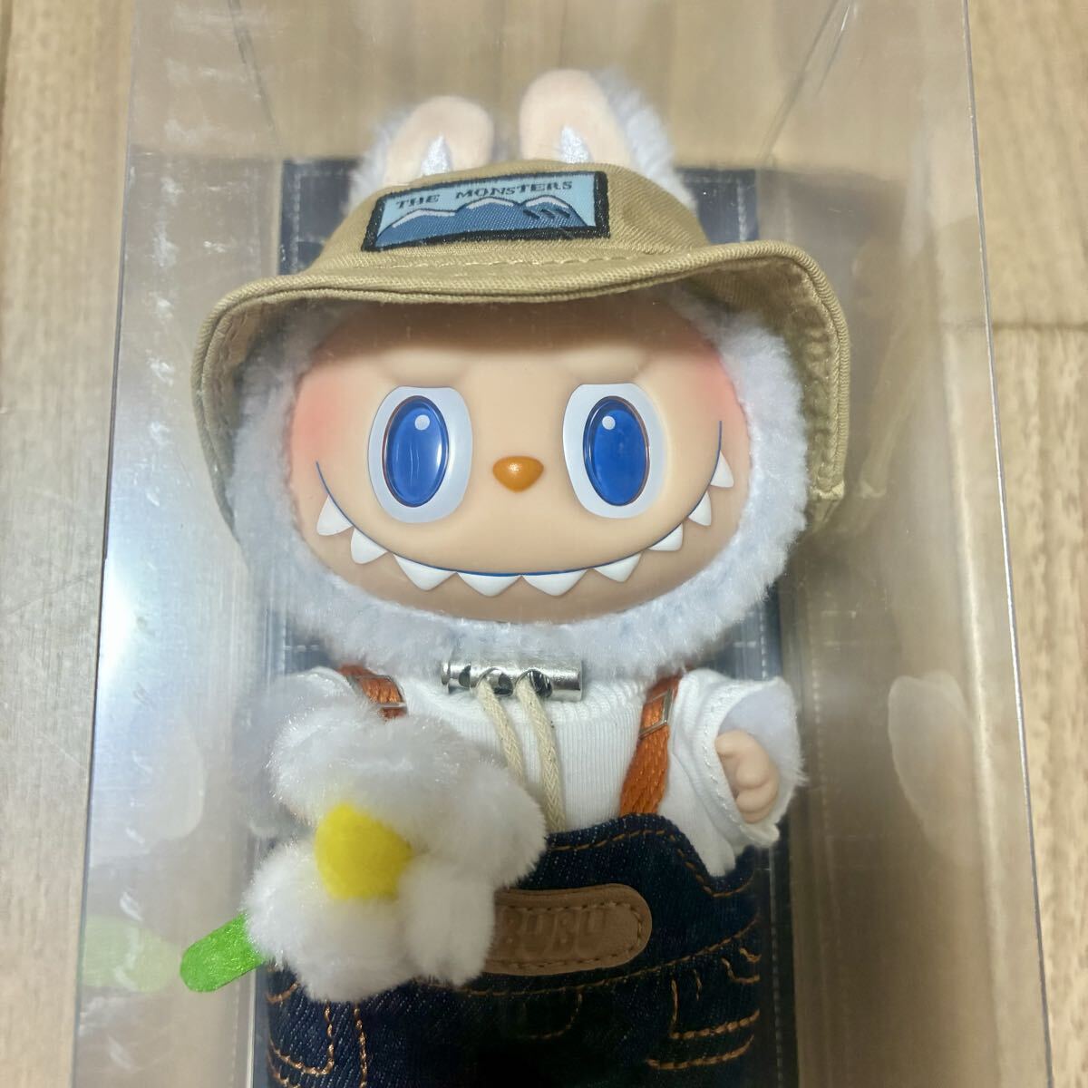 即決 新品 未開封品 ラブブ フォールインワイルド POPMART THE MONSTERS FALL IN WILD ポップマート ぬいぐるみ フィギュア LABUBU_画像2