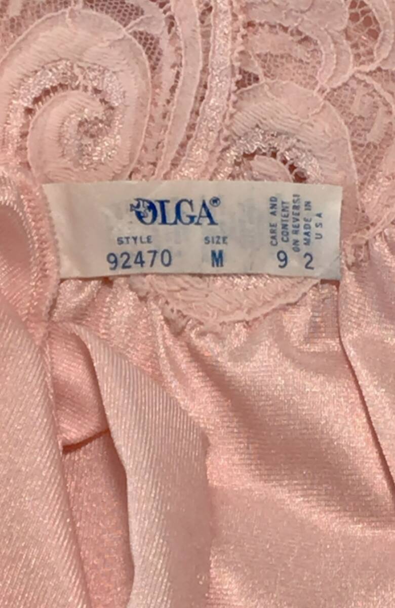 ♪◇US・OLGA（オルガ）製・＃92470・Mサイズ・ショートスリーブ・フロアタッチ・シルキーな光沢のある高級ナイトガウン・美品_画像7