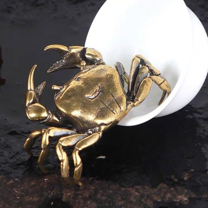 新入荷新品59g大 カニ かに 蟹茶道具 茶会 稽古 床の間 置物 置き物 蓋置 工芸 民芸 香炉 飾り ブロンズ オブジェインテリア真鍮 金属 銅_画像2