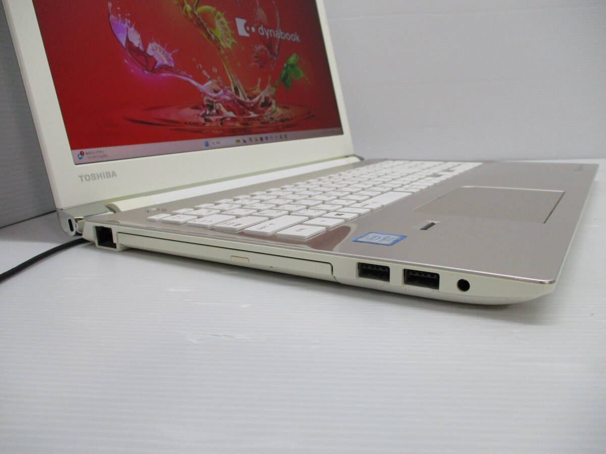 * полный HD1920*1080!Core i3-7 поколение +SSD240GB+ память 8GB* Toshiba Dynabook T55/CG *Windows11 Core i3 7100U Bluetooth Blue-ray WEB камера 