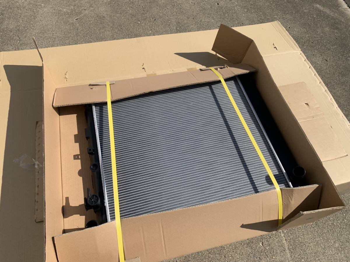 【新品未使用】エルフ等NPR81ラジエーター 8-97366-646-1社外新品未使用FRR90K3S APR81 BPR81_画像2