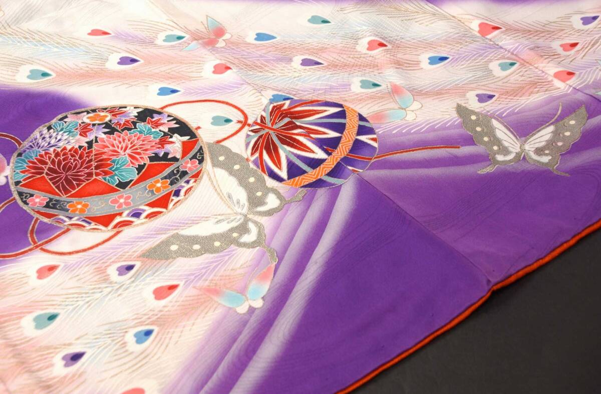 ☆子供用☆女の子 7歳用 紫 孔雀の羽にマリと蝶 金銀彩 伊達衿付 四つ身 日本製☆七五三/正月☆キレイ_画像10
