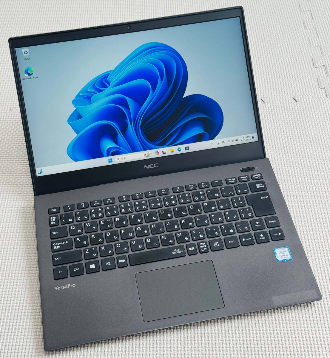 состояние хорошо полный HD 13.3 type VKT16G-6 * Core i5-8265U память 8GB SSD 256GB камера Type-C Windows11 office2019