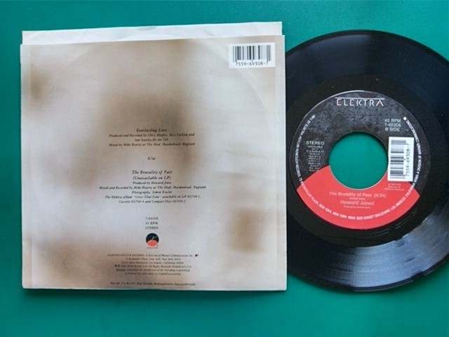 ★US45★ハワード・ジョーンズ「エヴァーラスティング・ラヴ」「ブルタリティ・オブ・ファクト」 美品 PS付き!!_画像2