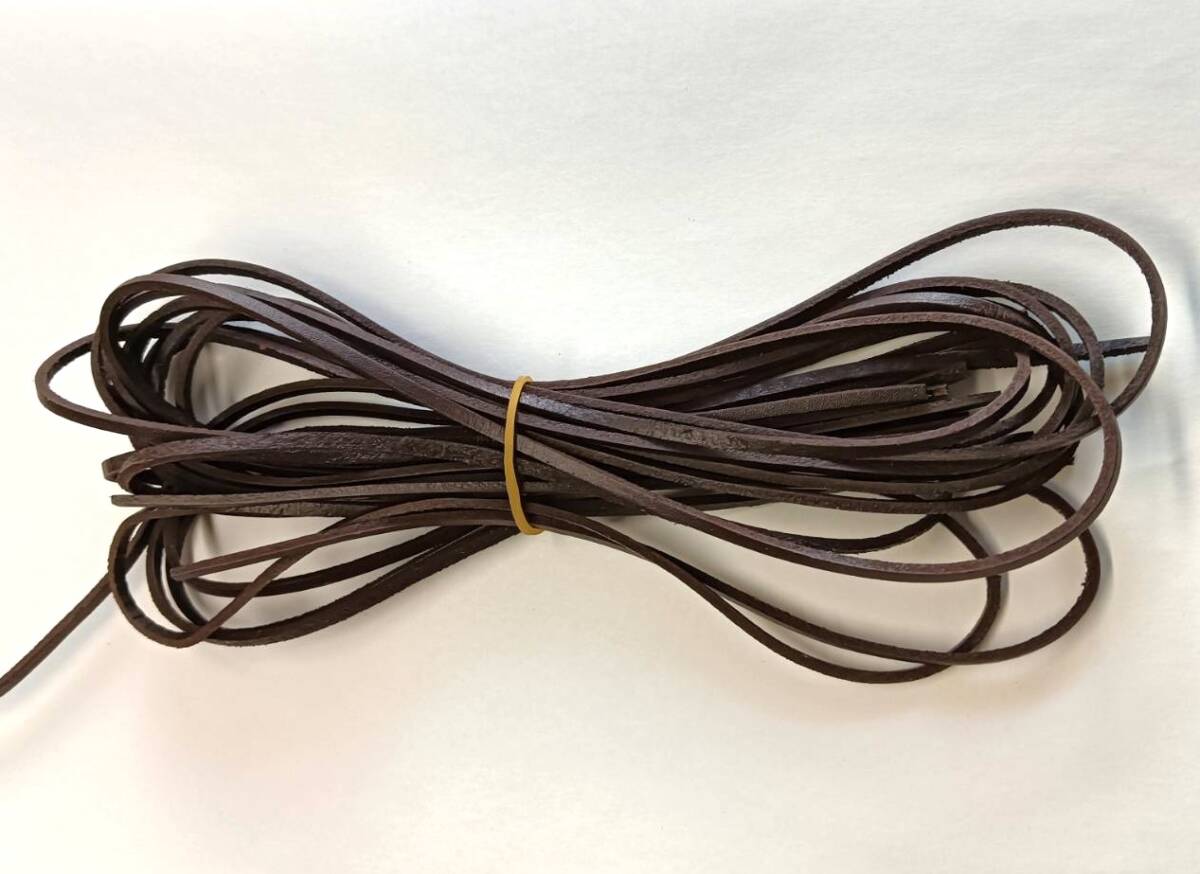 革紐 牛革 紐 本革 レザー クラフト 幅４mm　珈琲色　80cm ハンドメイド資材_画像4