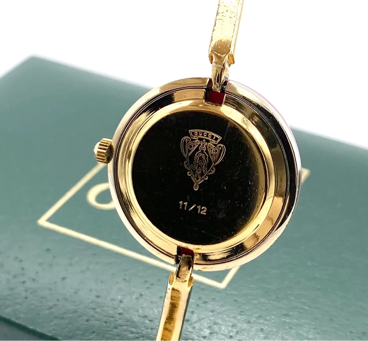 良品☆稼働　オーバーホール済み　チェンジベゼル　新品電池　GUCCI レディース腕時計_画像5