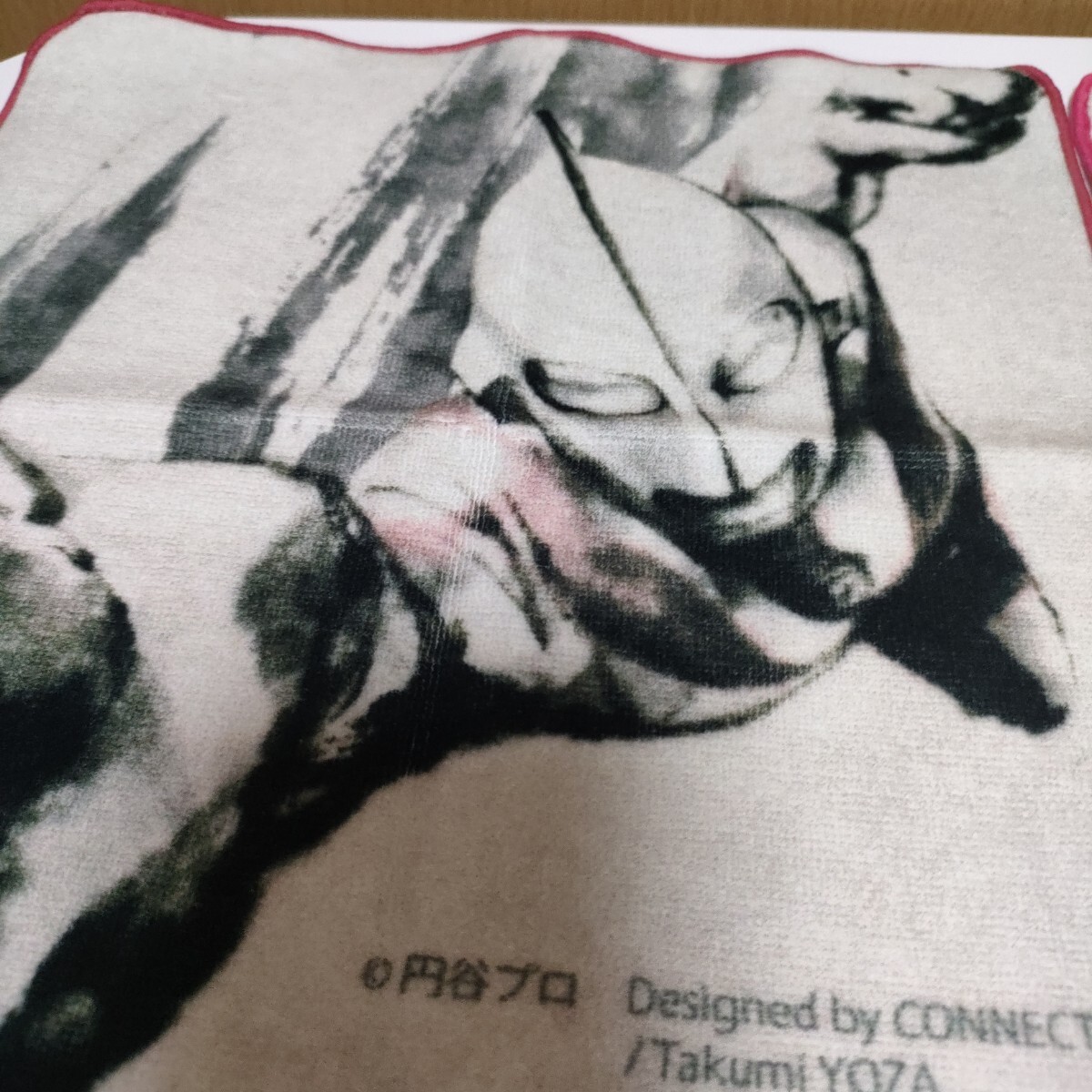 ロフト 東急ハンズ 限定販売 ウルトラマン ウルトラセブン タオルハンカチセット  ミニタオル_画像2