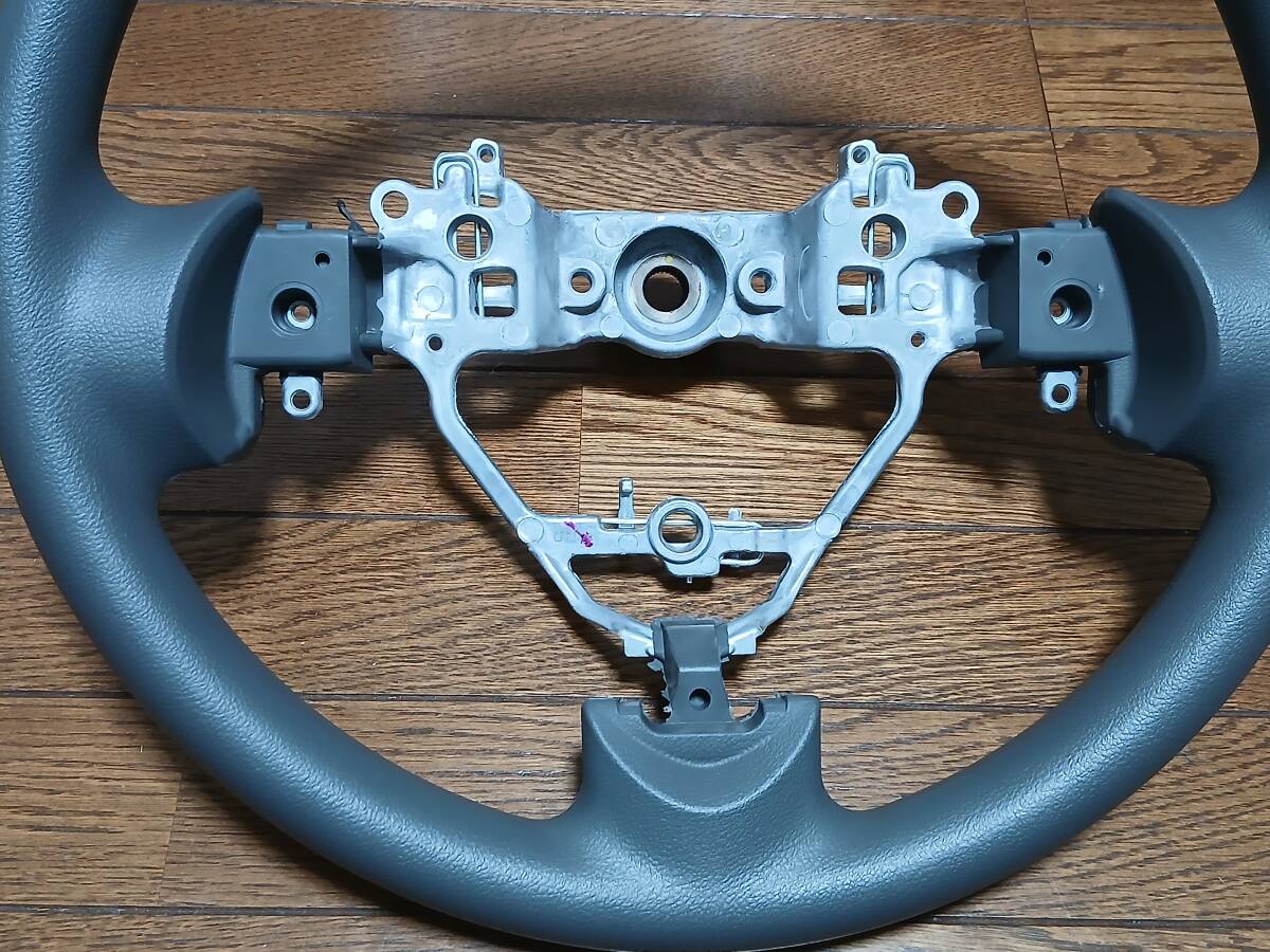 日産純正 DR17W系クリッパーリオ用 ステアリング GS120-05670　中古_画像2