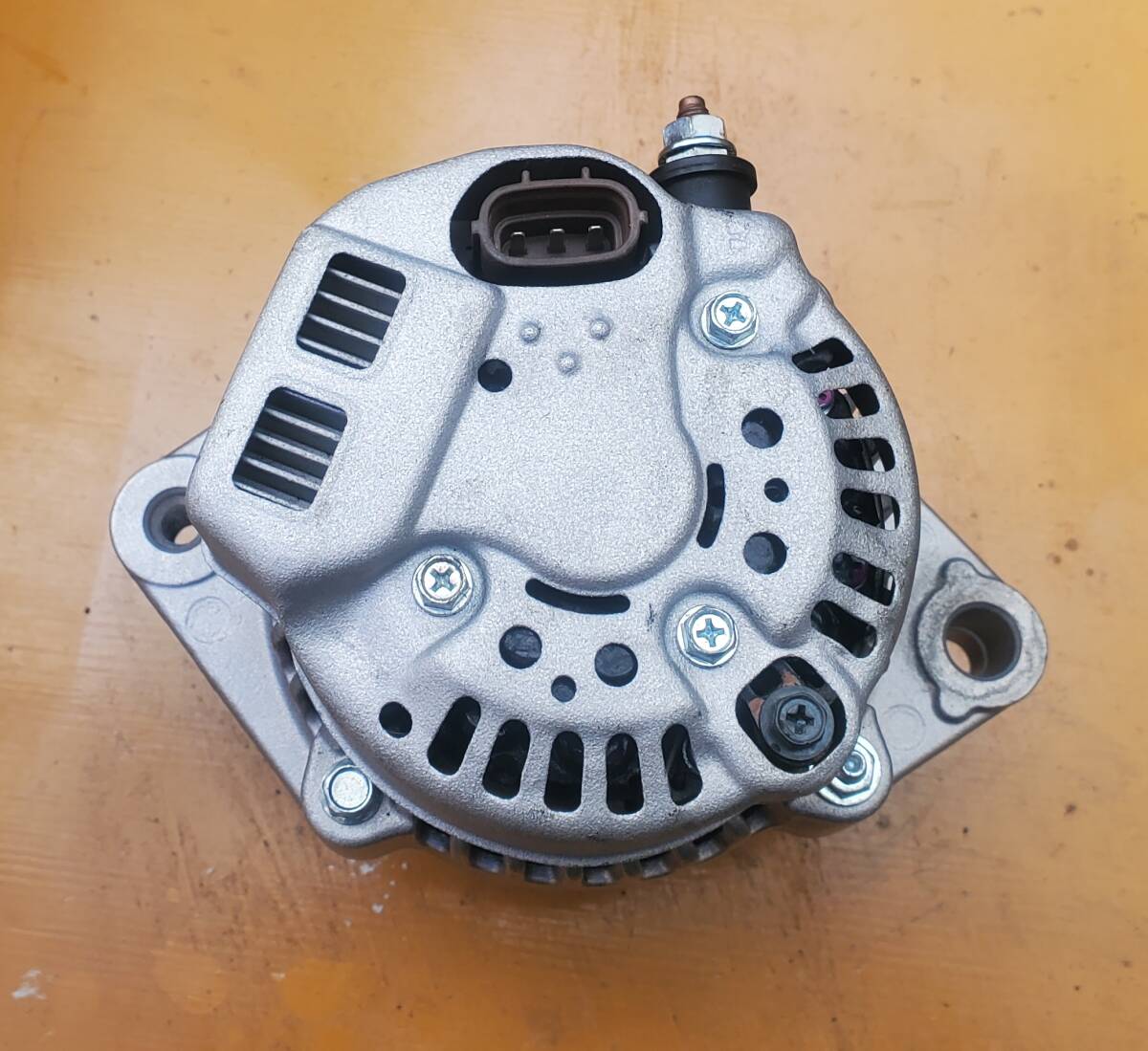 タント ABA-L360S オルタネーター DHA-004N04 リビルト中古美品　(27060-B2270、27060-97210 互換タイプ)_画像4