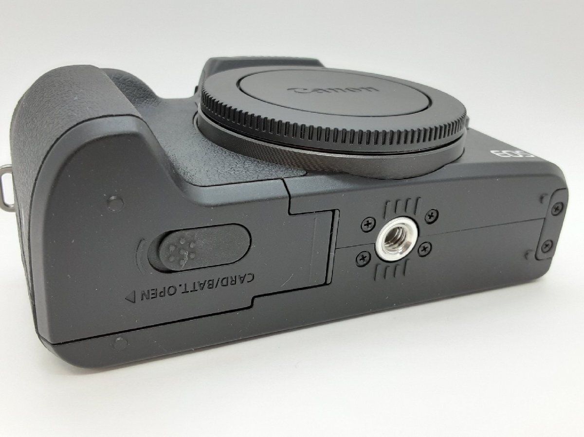 ★ キャノン Canon EOS kiss M ダブル レンズ キット EF-M 55-200 15-45 mm 一眼 ミラーレス カメラ 動作未確認 ジャンク 【中古】 dgs4684_画像4