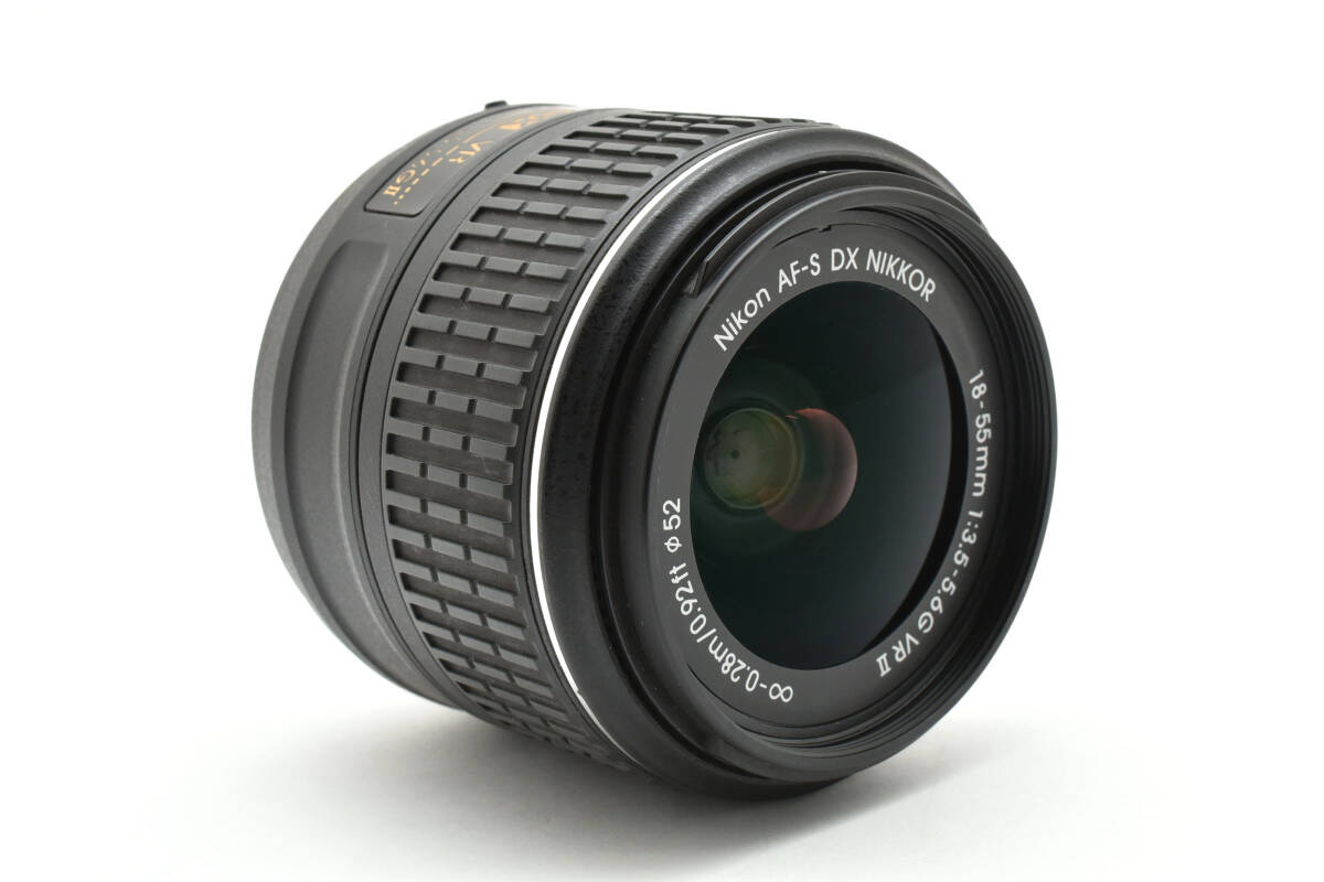 Nikon AF-S DX ニッコール カメラレンズ 18-55mm f3.5-5.6 G VR II ブラック フード付き ニコン 404_画像3