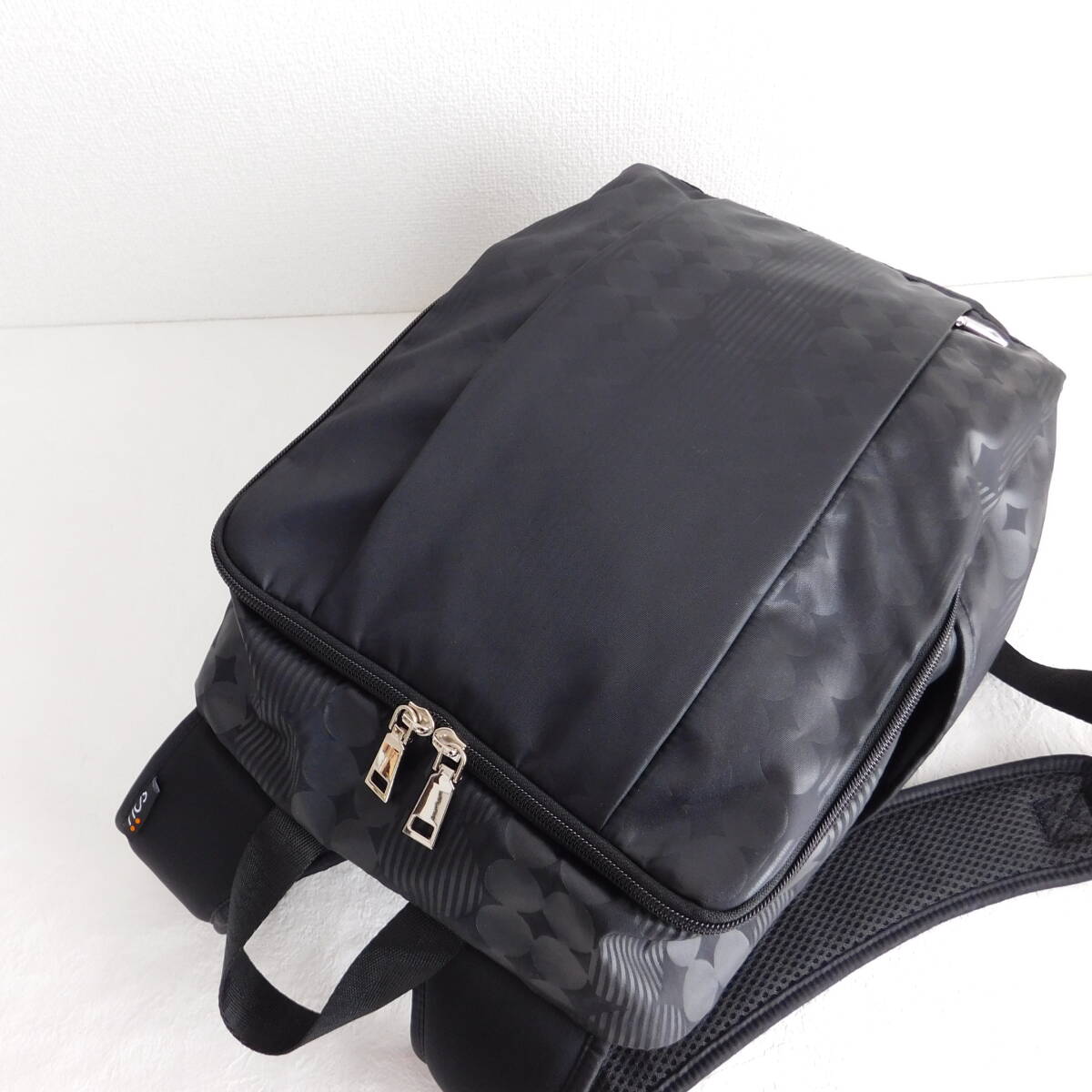 SOU★ソウ★新品同様★定価14080★人間工学★軽量★リュック★D842_画像7