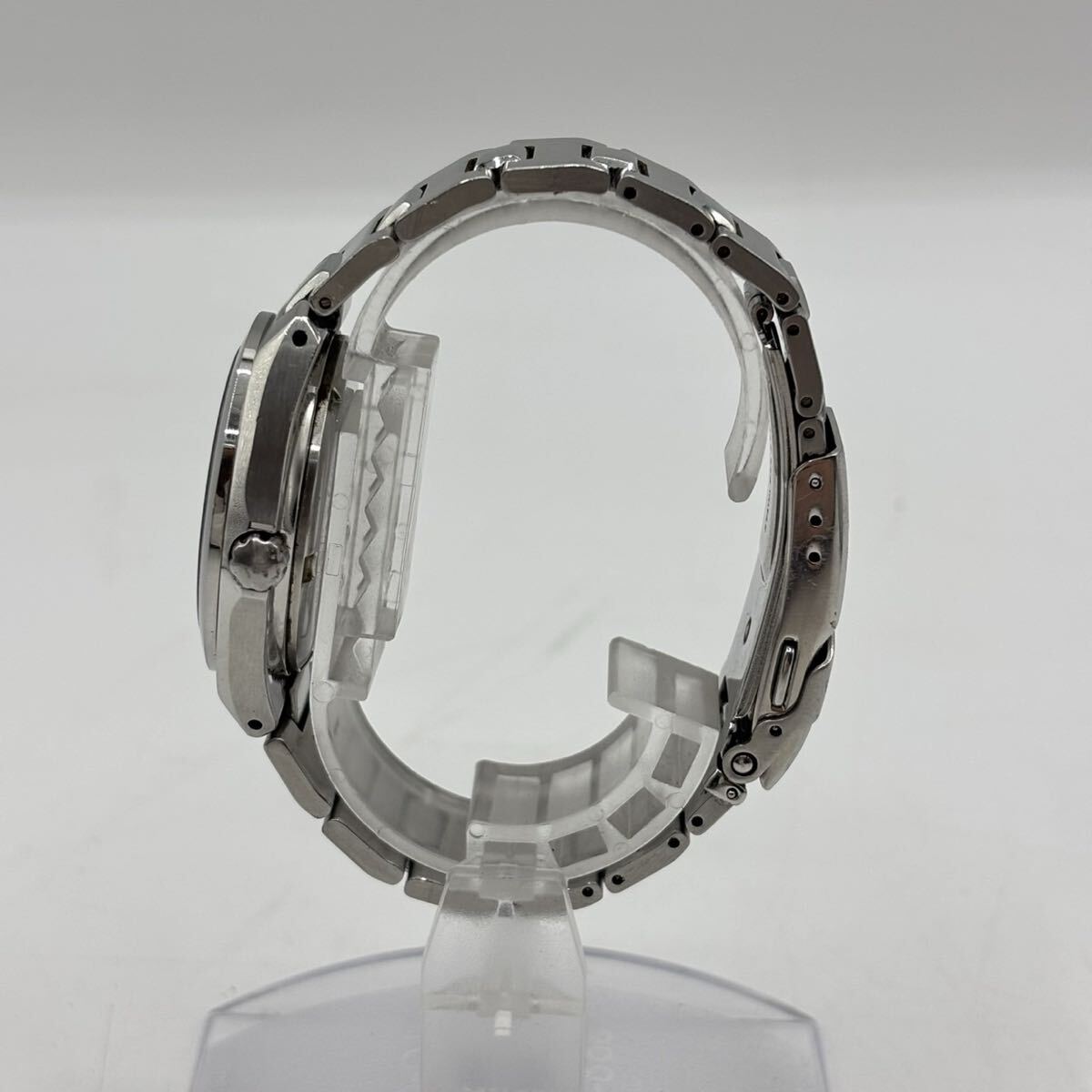 SEIKO S パーペチュアルカレンダー 8F32-00B0 メンズ クォーツ デイト ブラック文字盤 現状品 リューズ固着 時刻合わせ不可 稼働未確認_画像3