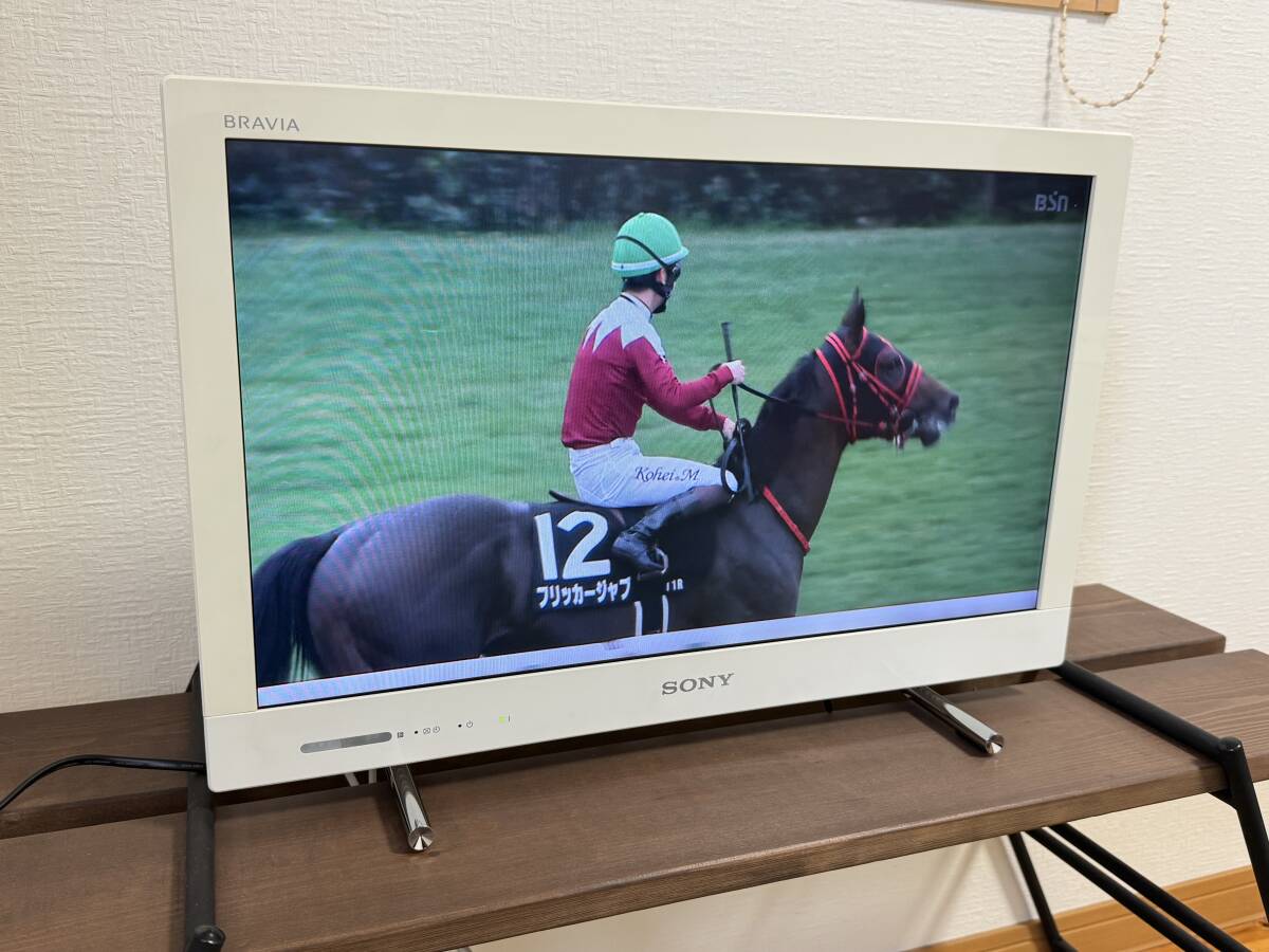SONY BRAVIA EX420 22V型　動作正常 液晶テレビ ソニー ブラビア_画像2