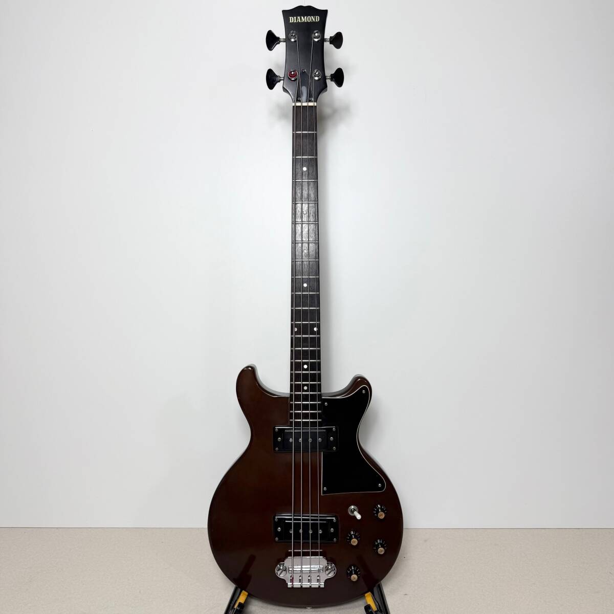 超希少 DIAMOND by Aria Les Paul Double Cut DC Type エレキベース 日本製 1981年 ダイヤモンド by アリア_画像2
