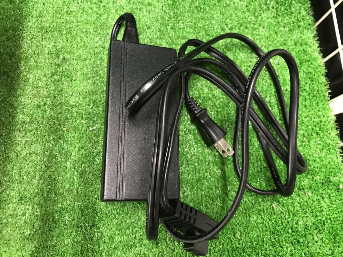 【中古品】★makita(マキタ) 18v充電式保冷温庫 (本体のみ) CW180DZ / IT2CEAM8AHKW_画像5