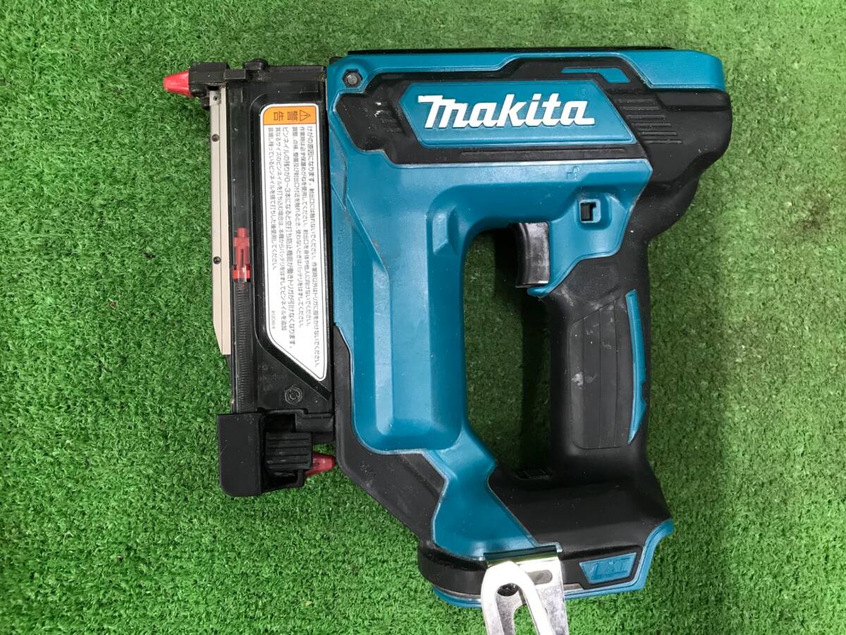 【中古品】★makita(マキタ) 35㎜ 18v充電式ピンタッカ (本体のみ) PT353DZ　ITCR8T1AP4UN_画像2