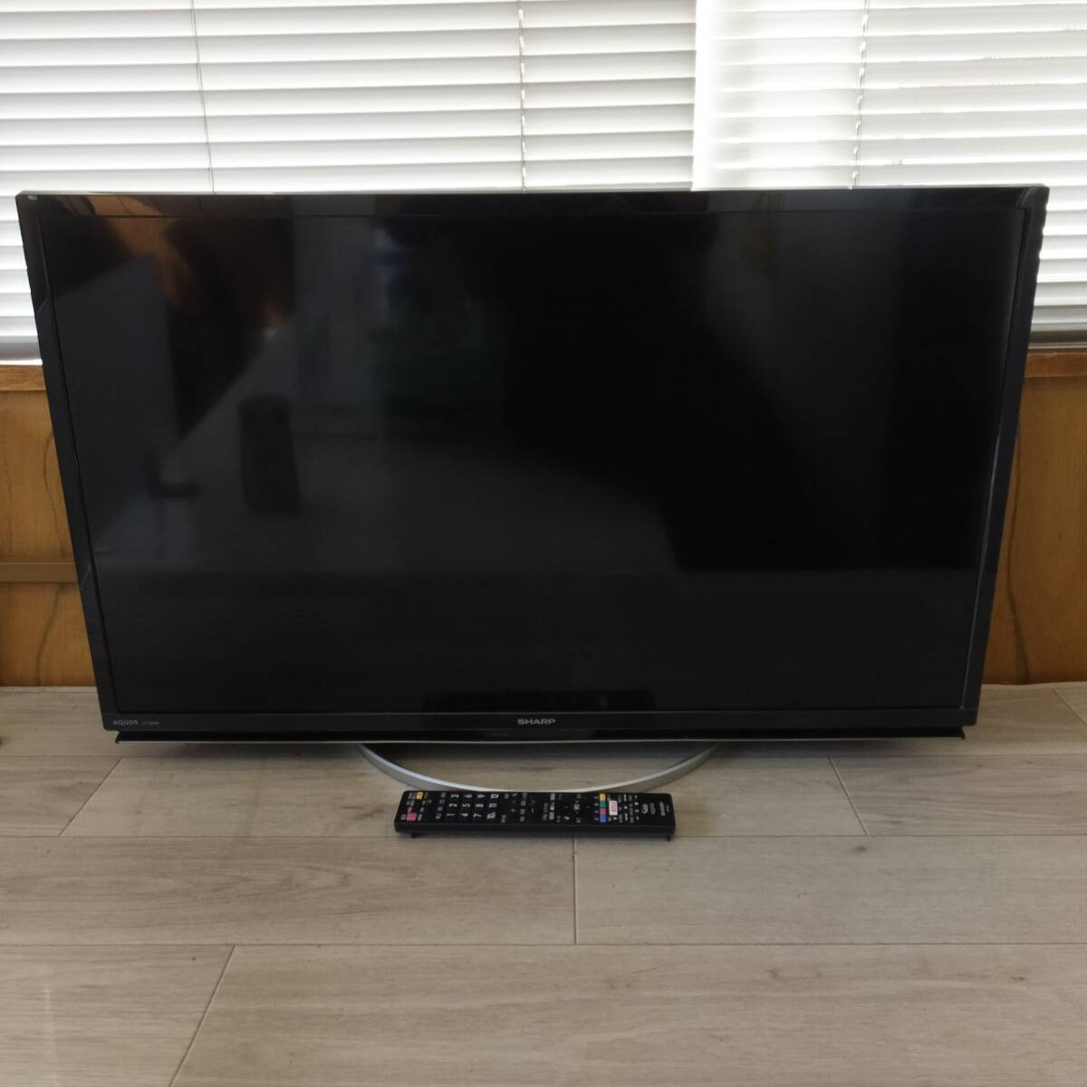 岐阜発 キレイ★シャープ SHARP 2018年製 液晶カラーテレビ AQUOS LC-32W5　100V～ 50/60Hz★_画像2