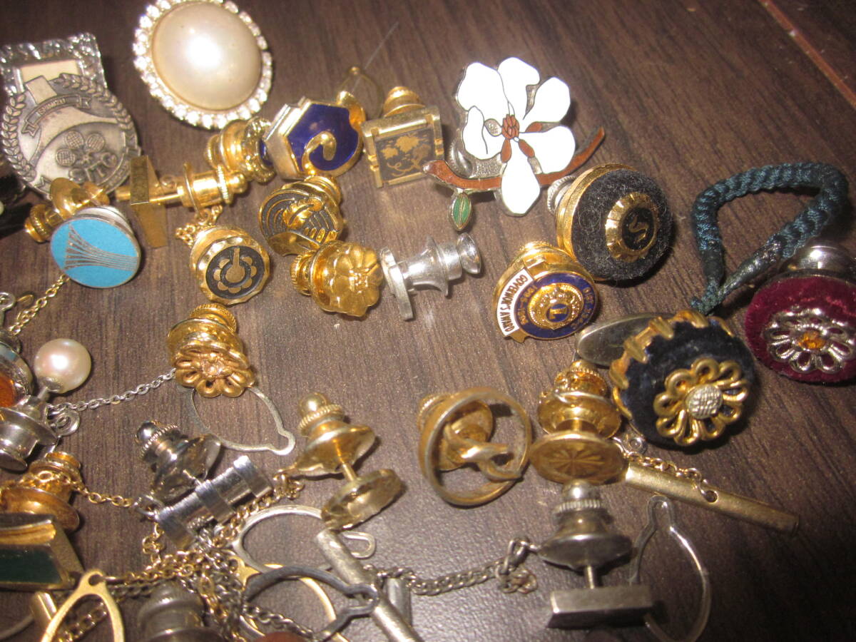 アクセサリー　タイタック　ラペルピン　まとめて　５００ｇ　ジャンク／　貴金属 宝石　ブローチ　タイピン_画像3