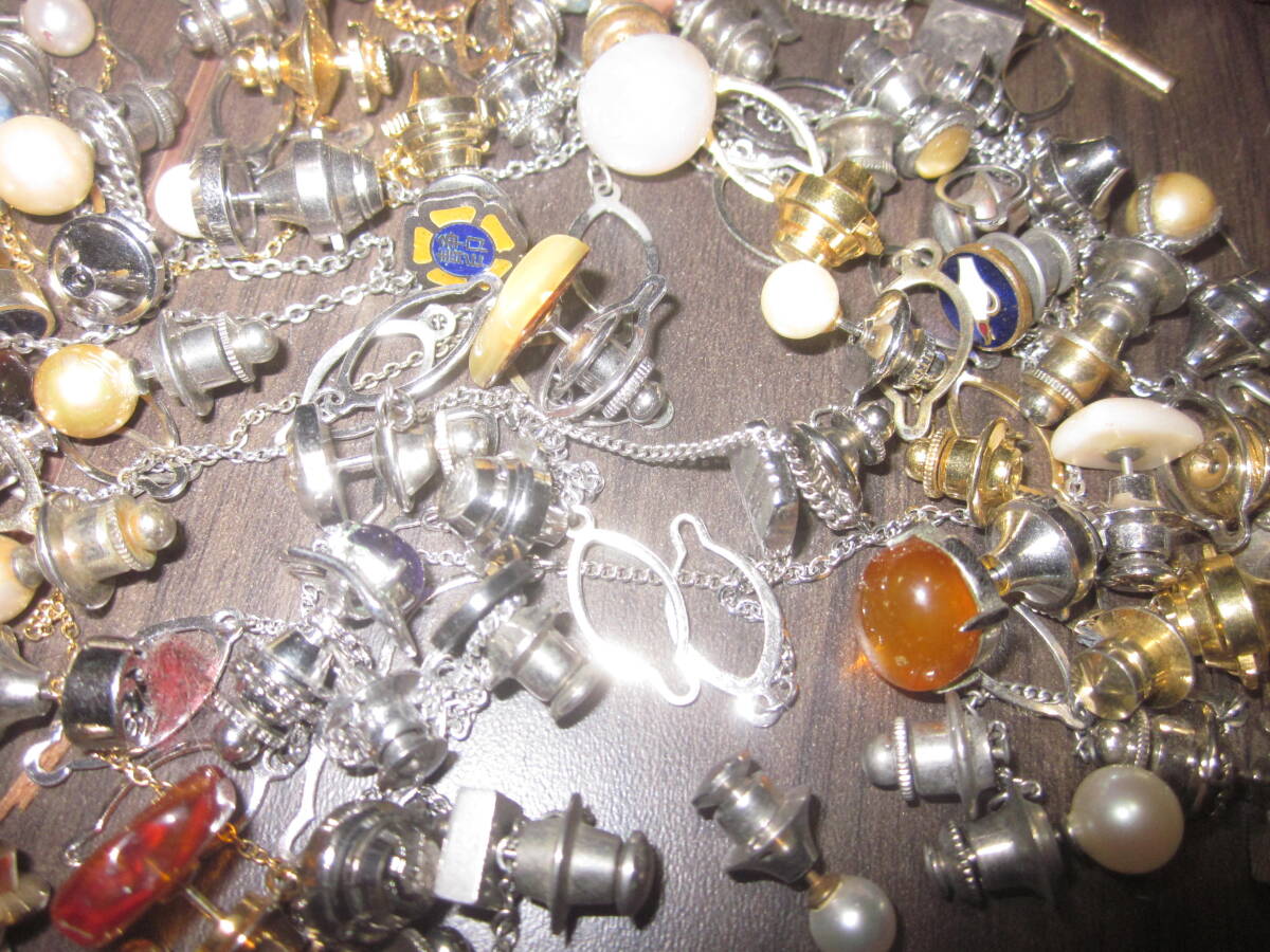 アクセサリー　タイタック　ラペルピン　まとめて　５００ｇ　ジャンク／　貴金属 宝石　ブローチ　タイピン_画像4