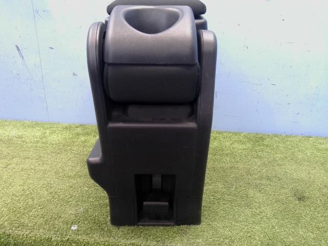 セレナ DAA-GFC27 コンソールボックス ハイウェイスター Vセレクション QAB_画像7