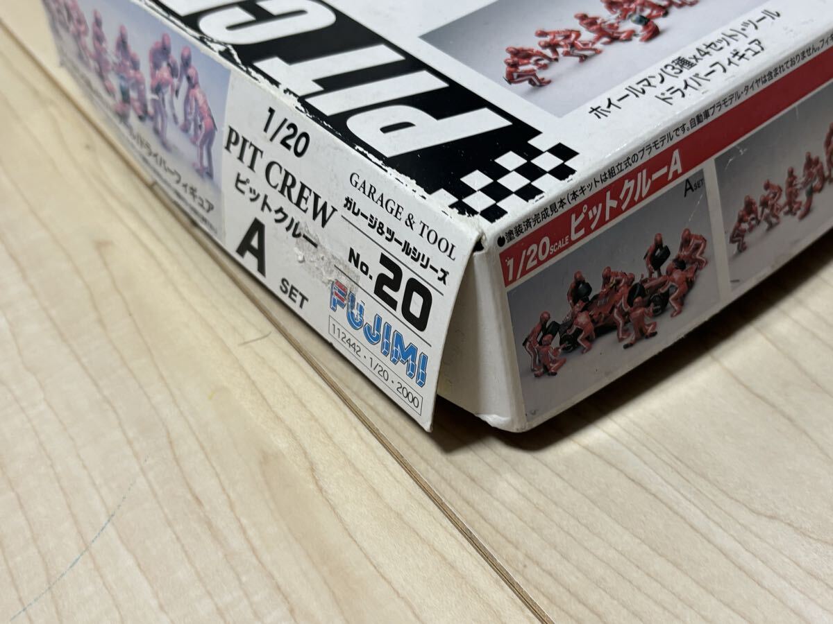 未組立　フジミ　1/20 ピットクルー　Aセット　プラモデル_画像2