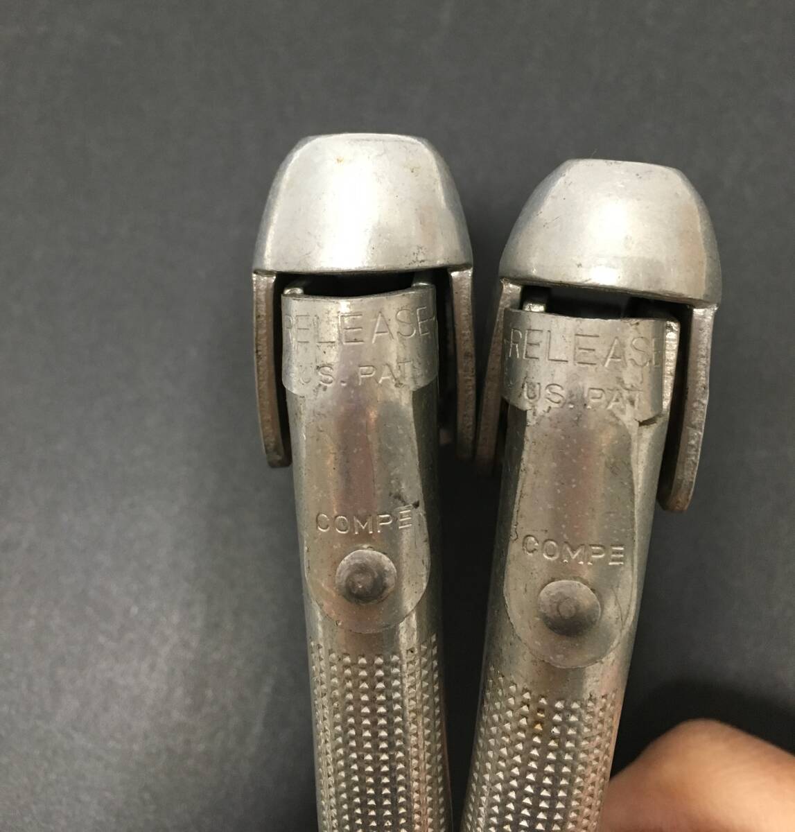 ♪DIA COMPE ダイアコンペ ドロップハンドル用 ブレーキレバー Ф23.5㎜ 現状品 中古 自転車 パーツ (NF251028) 218-1383_画像3