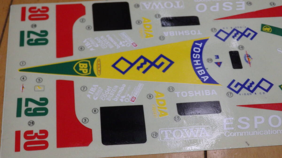 送料無料　タミヤ　1/10 F1 ランボルギーニ　鈴木亜久里（欠品部分あり）_画像2