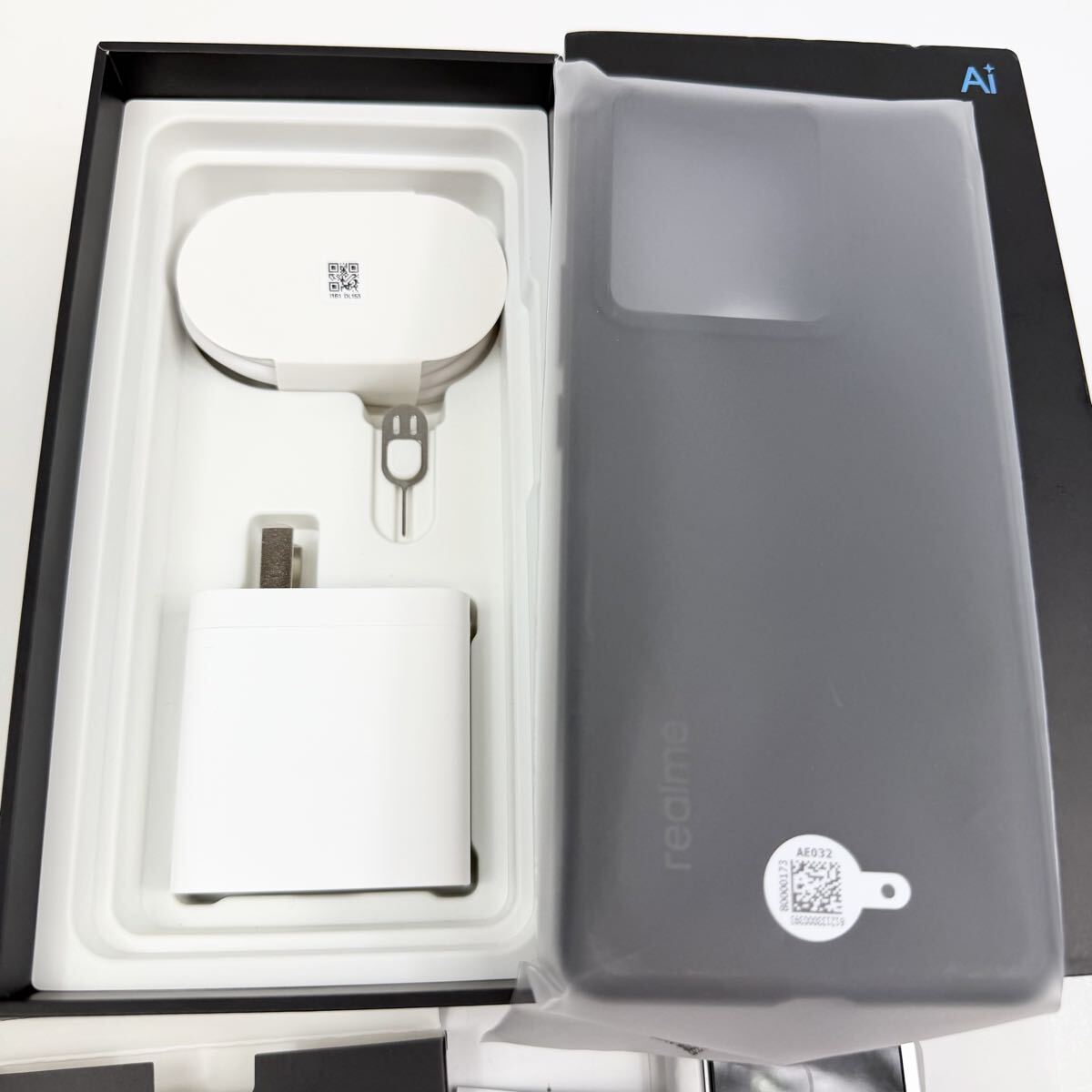 未使用品に近い realme 真我GT7 12GB 256GB ホワイト 中国版 未使用品に近い realme 真我GT7 12GB 256GB ホワイト 中国版