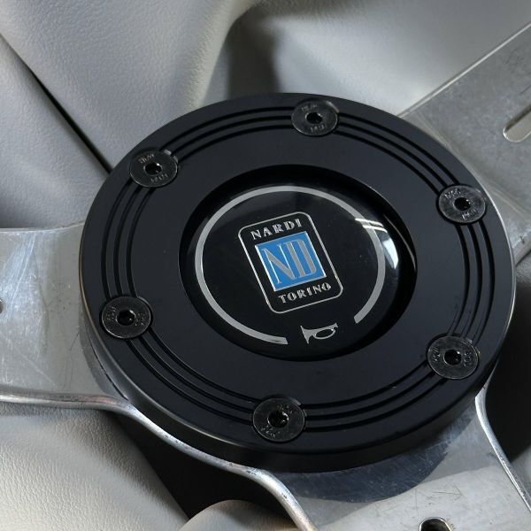 ホーンリング ステアリング NARDI クラシックVITE ブラック ナルディ カスタム 取付ボルト付 スペーサー 内装 パーツ ボス 変換 U1858_画像2