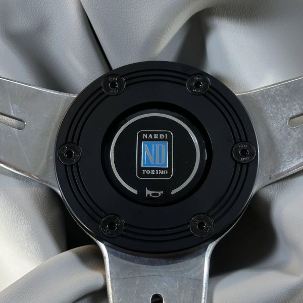 ホーンリング ステアリング NARDI クラシックVITE ブラック ナルディ カスタム 取付ボルト付 スペーサー 内装 パーツ ボス 変換 U1858_画像3
