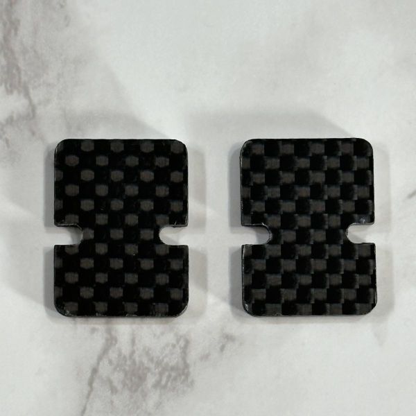 カートリッジスペーサー ドライカーボン製 2.0mm 2枚 特注品 SHURE M97 DENON DL103 AT33 Ortfon Kontrapunkt DECCA MC20/30 U684_画像2