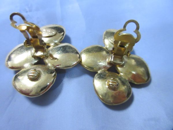 CHANEL シャネル 4P フェイクパール イヤリング バブル期 大ぶり ヴィンテージ 93P 幅 4cm ゴールドカラー 1563_画像7