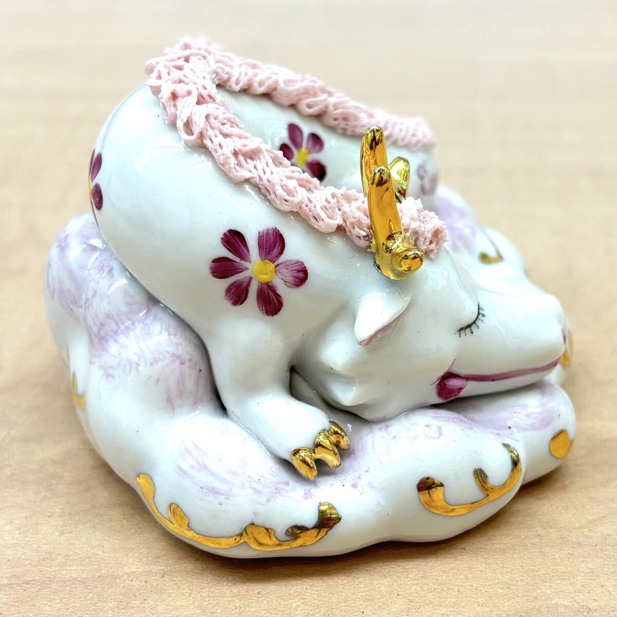 ◎美品　◆アイリッシュドレスデン◆ドリーミングドラゴン 2012年／フィギュリン／置物 ／Irish Dresden／龍 辰年_画像3